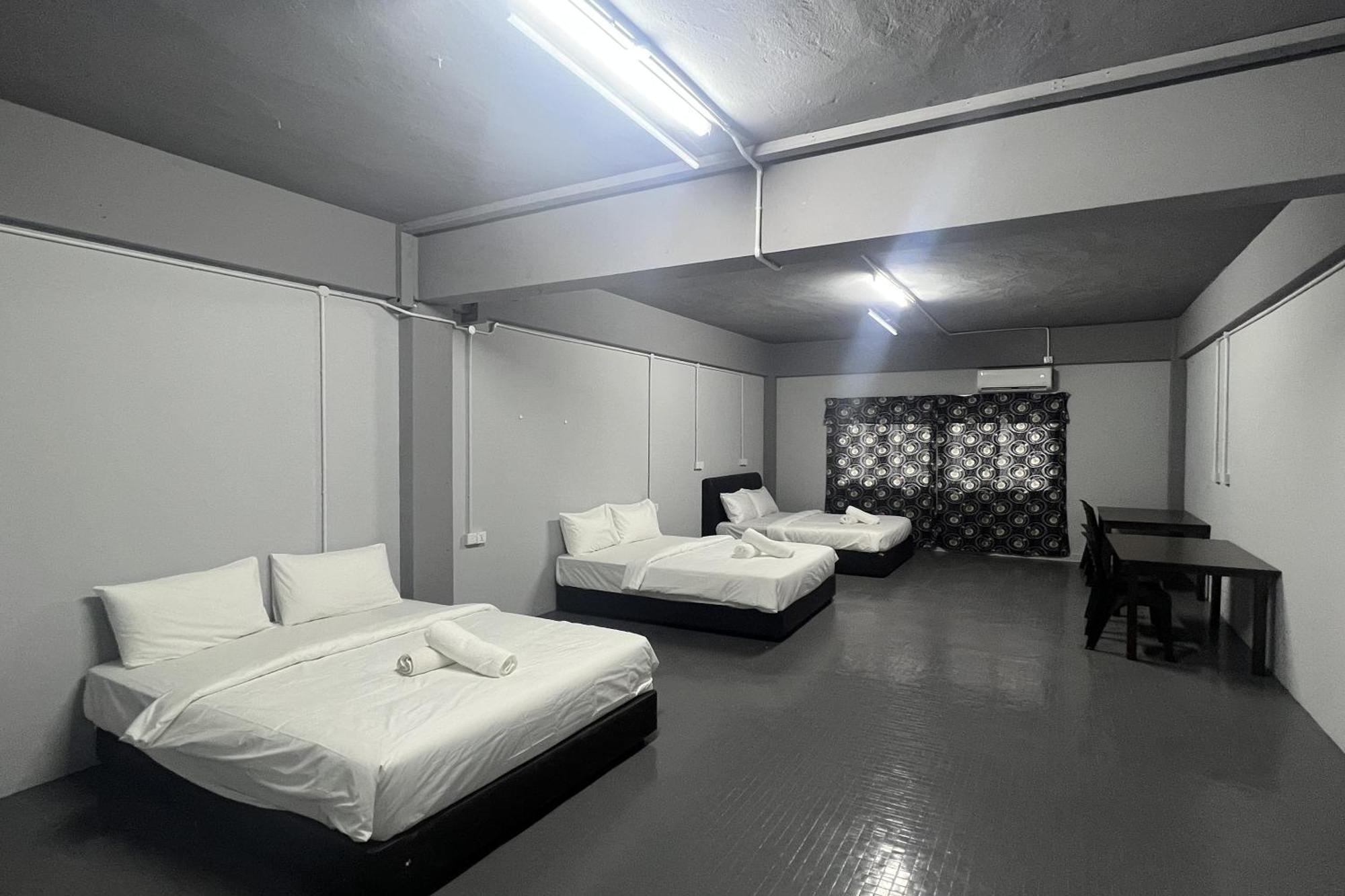 Makotel Hostel イポー エクステリア 写真